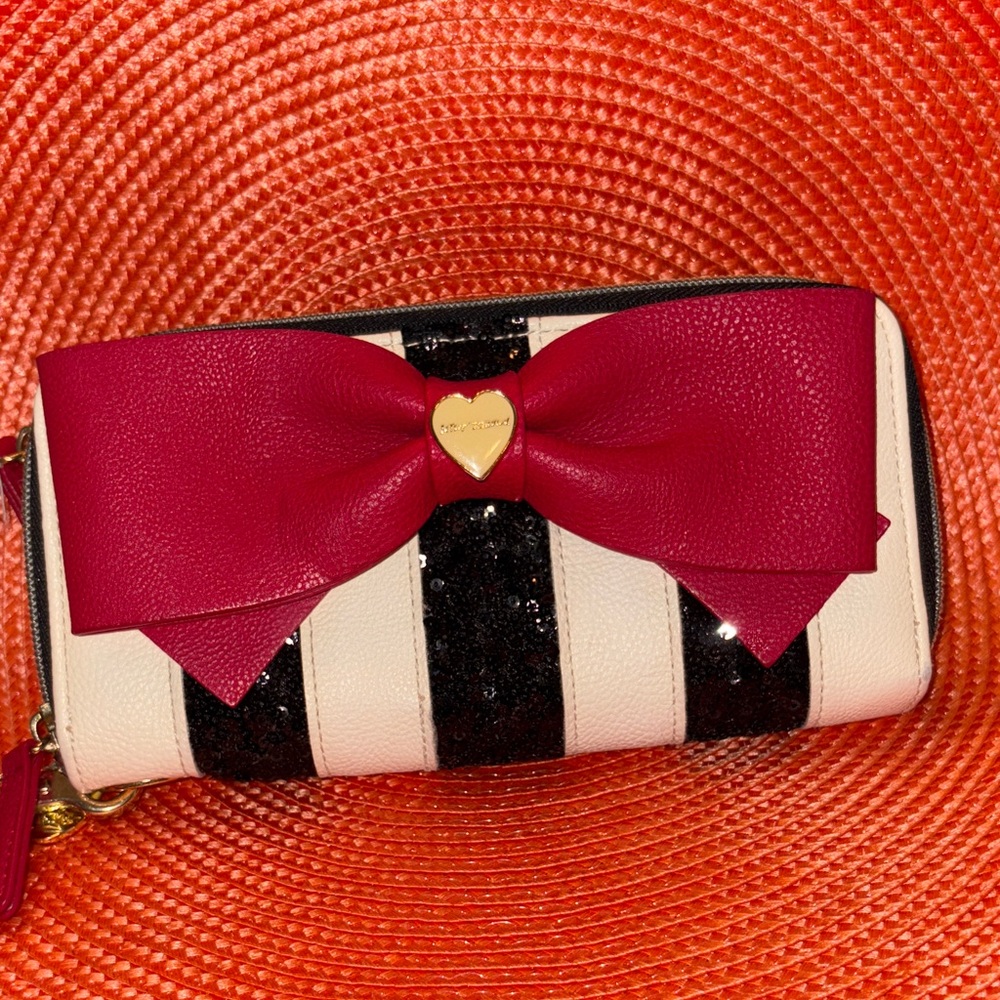 Betsey Johnson Elegant Red and Black Striped Women's Clutch